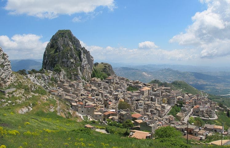 1589190692184490 caltabellotta 518561 480